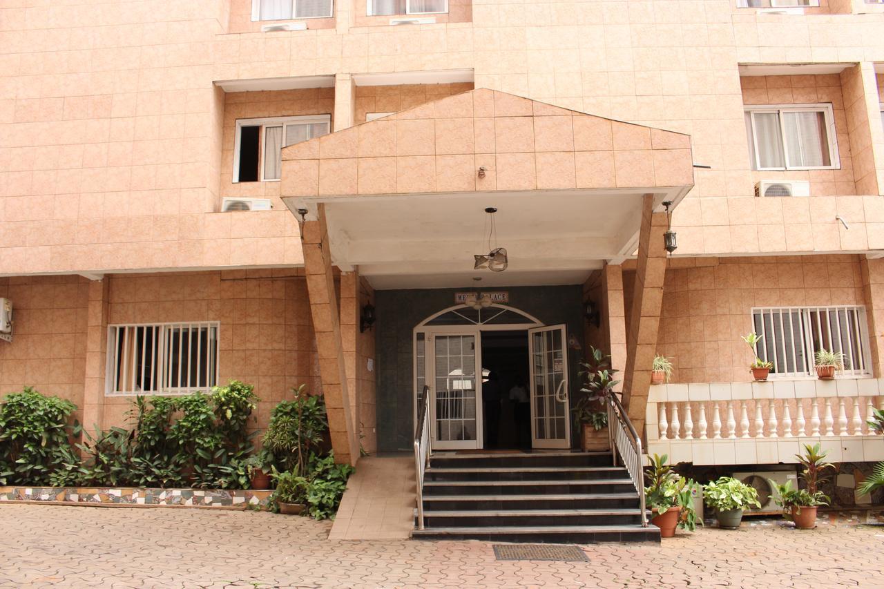 Meumi Palace Yaoundé Exterior foto