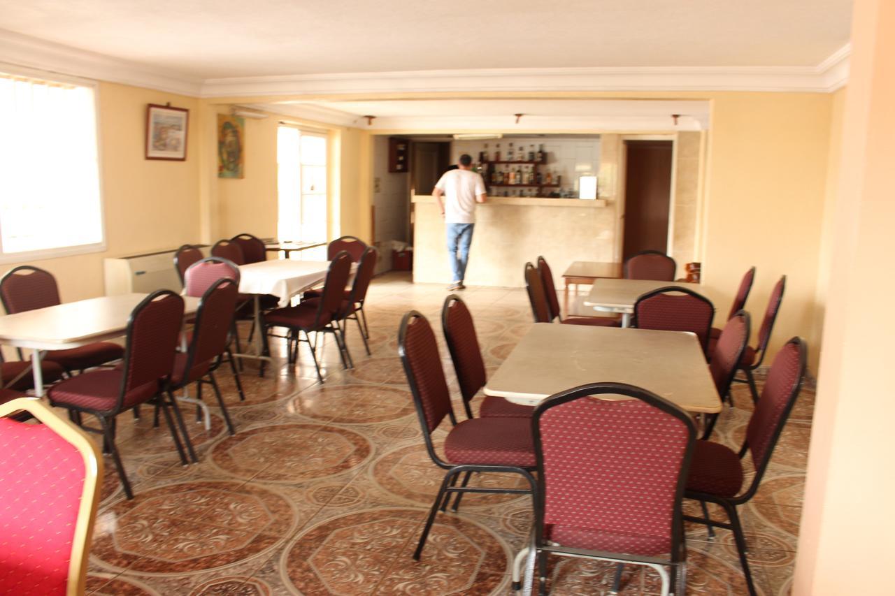 Meumi Palace Yaoundé Exterior foto