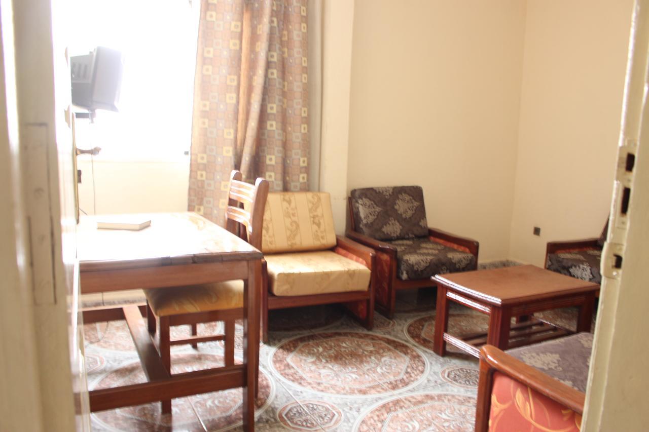Meumi Palace Yaoundé Exterior foto
